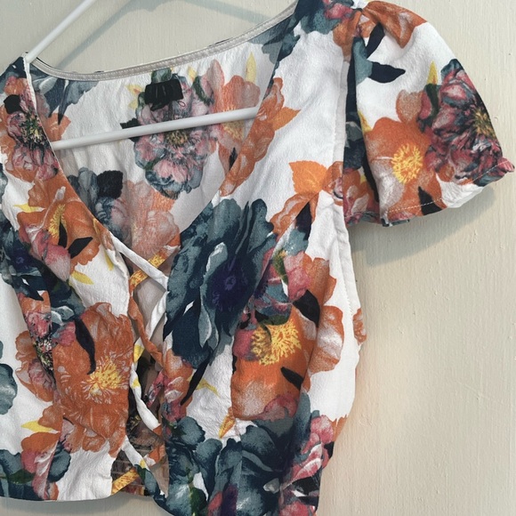 NBD Crop Top - Picture 3 of 8